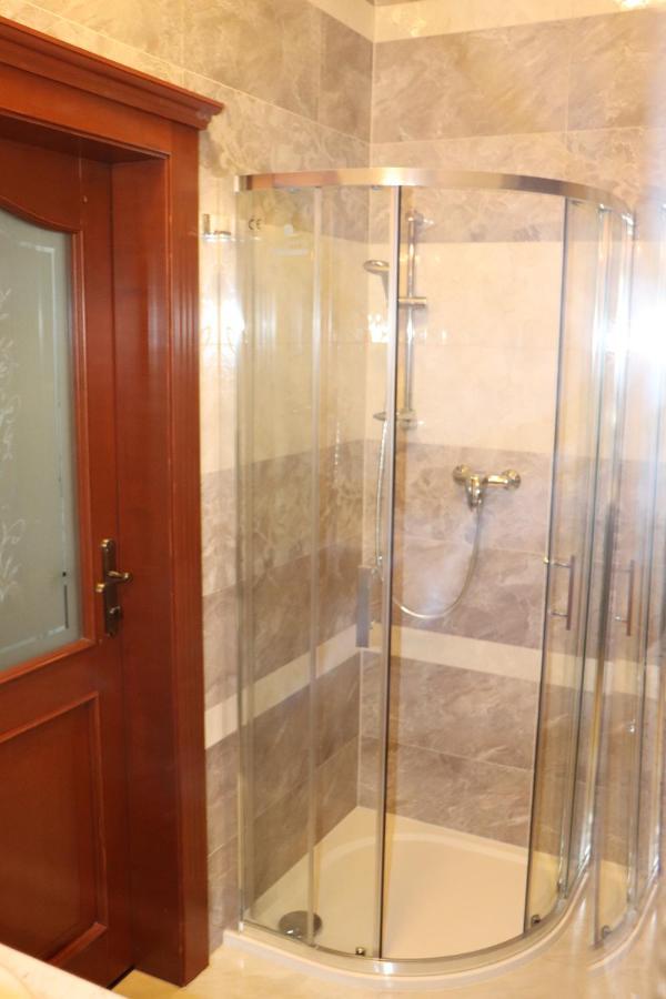 Hotel Viliam Frano Νίτρα Εξωτερικό φωτογραφία