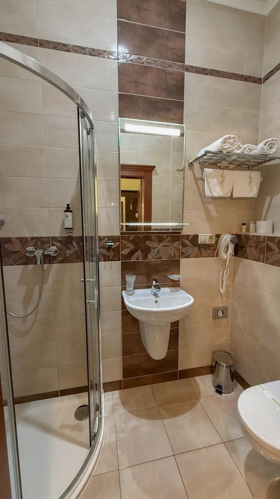 Hotel Viliam Frano Νίτρα Εξωτερικό φωτογραφία